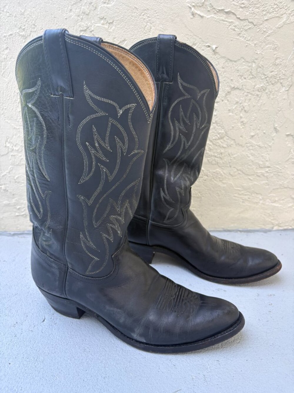Vintage Black Men's Justin "Cowboy" Black Leather Western Boots 9 D USA